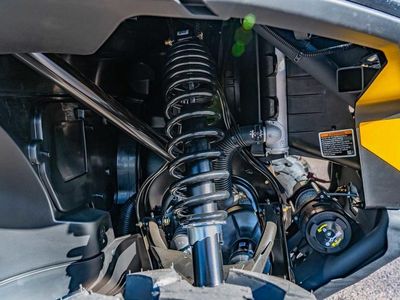 2025 Can-Am Defender PRO XT HD10 - Photo 10