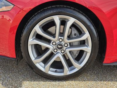 2018 Ford Mustang - Photo 28