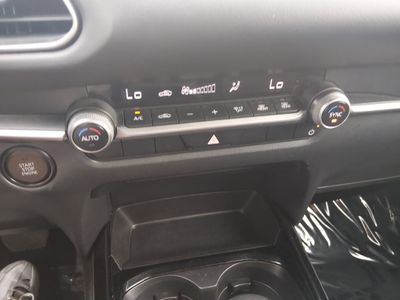 2024 Mazda CX-30 - Photo 19