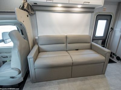 2026 Thor Motor Coach Chateau - Photo 9