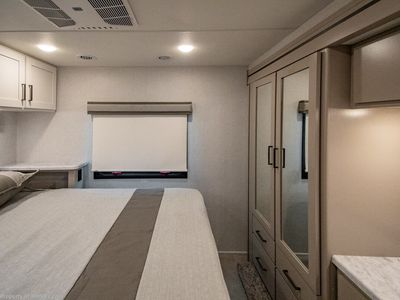 2026 Thor Motor Coach Chateau - Photo 27