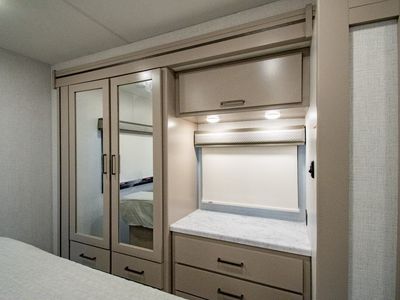 2026 Thor Motor Coach Chateau - Photo 29