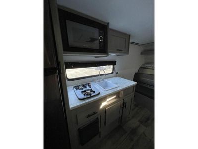 2017 Dutchmen RV Coleman Light - Photo 10