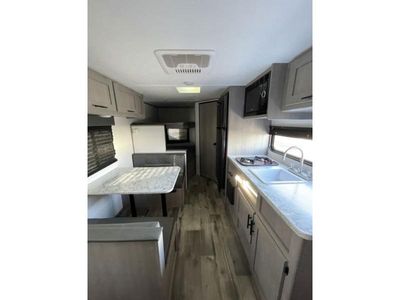 2017 Dutchmen RV Coleman Light - Photo 14