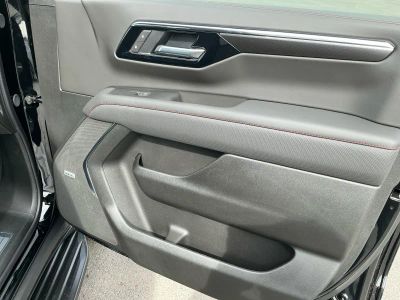 2026 Chevrolet Suburban - Photo 21