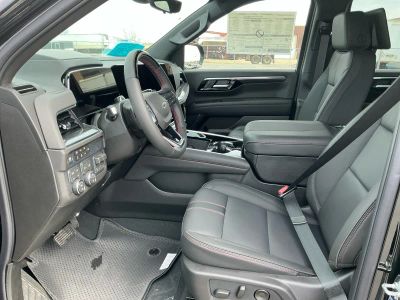 2026 Chevrolet Suburban - Photo 10