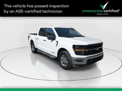 2024 Ford F-150 XLT 4WD SuperCrew 5.5' Box — front three-quarter view