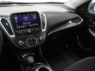 2024 Chevrolet Malibu FWD — photo 16 view