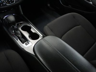 2024 Chevrolet Malibu FWD — photo 17 view