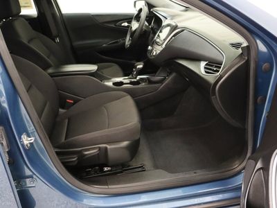 2024 Chevrolet Malibu FWD — photo 37 view