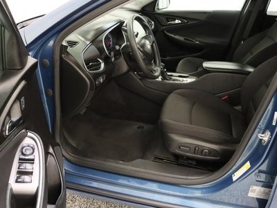 2024 Chevrolet Malibu FWD — photo 14 view