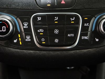 2024 Chevrolet Malibu FWD — photo 22 view