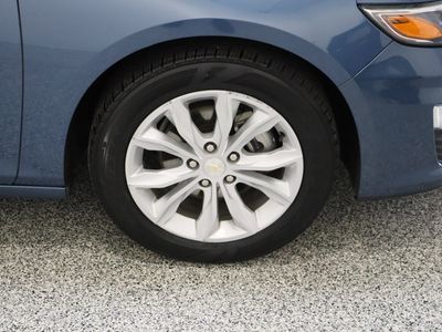 2024 Chevrolet Malibu FWD — detail view