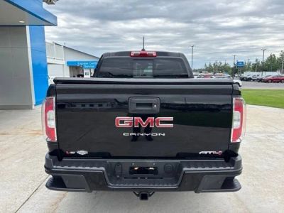2021 GMC Canyon — detail view