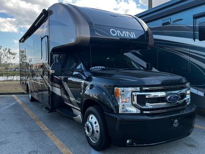 2021 Thor Motor Coach OMNI - Photo 1