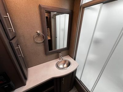 2021 Thor Motor Coach OMNI - Photo 10