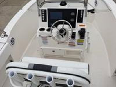 2026 Robalo 180 CC - Photo 6