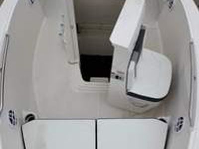 2026 Robalo 180 CC - Photo 9