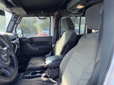 2012 Jeep Wrangler — photo 9 view