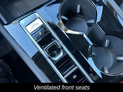2025 Volkswagen Atlas 2.0T SE W/Technology — photo 21 view