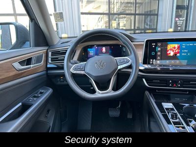 2025 Volkswagen Atlas 2.0T SE W/Technology — photo 15 view
