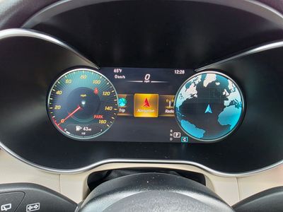 2022 Mercedes-Benz GLC — photo 30 view