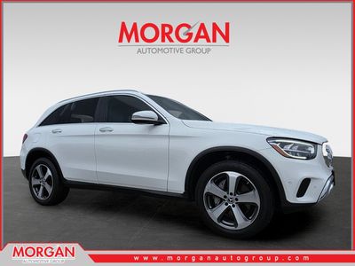 2022 Mercedes-Benz GLC 300 — front three-quarter view