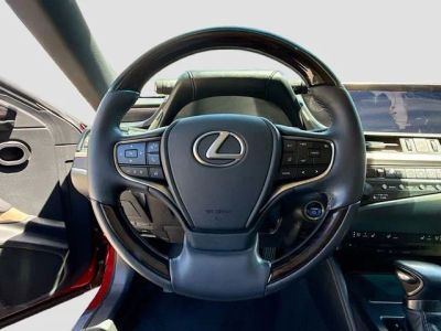 2019 Lexus ES — photo 37 view