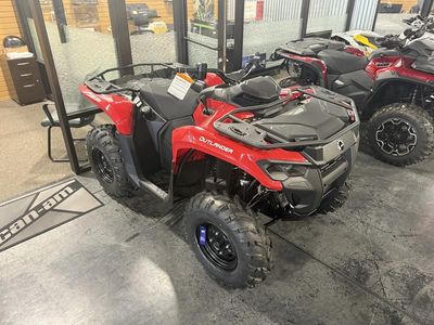 2026 Can-Am Outlander DPS 500 — front three-quarter view