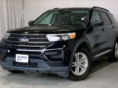 2022 Ford Explorer - Photo 2
