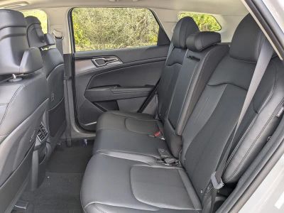 2026 Kia Sportage — photo 17 view