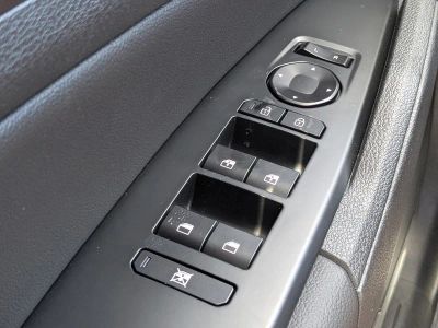 2026 Kia Sportage — photo 30 view