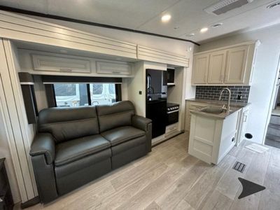 2025 Keystone RV Cougar - Photo 13