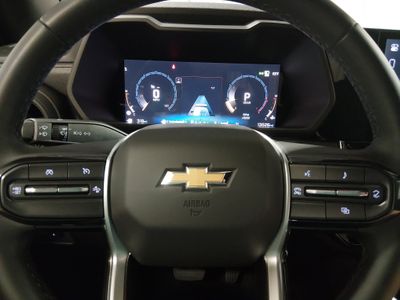 2025 Chevrolet Colorado - Photo 12