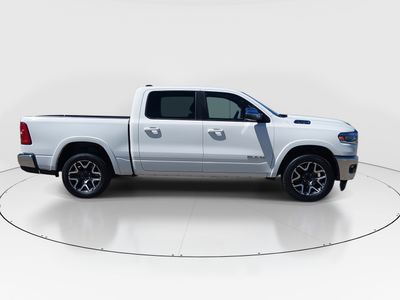 2025 Ram 1500 — photo 8 view