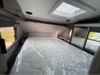 2023 Lance Truck Camper - Photo 11