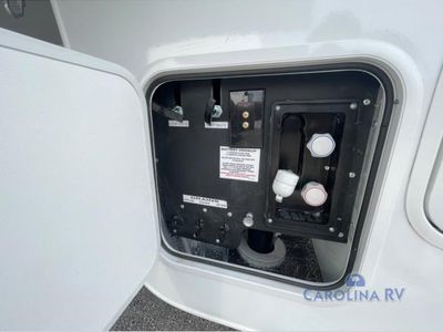 2023 Lance Truck Camper - Photo 8
