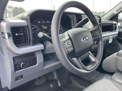 2026 Ford F-450SD - Photo 16