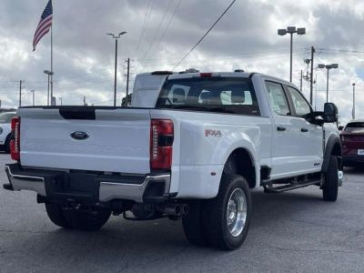 2026 Ford F-450SD - Photo 3