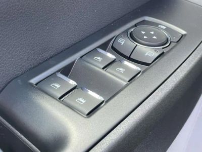 2026 Ford F-450SD - Photo 12