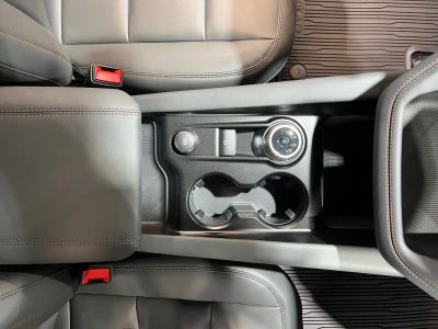 2026 Ford Explorer - Photo 13