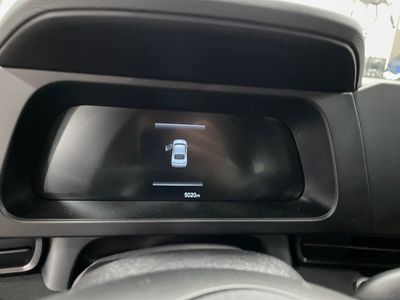 2025 Hyundai Elantra — photo 19 view