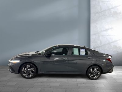2025 Hyundai Elantra — engine compartment view