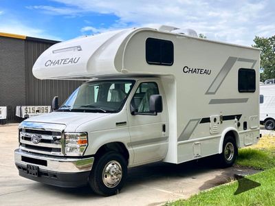 2026 Thor Motor Coach Chateau - Photo 2