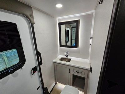 2026 Jayco North Point - Photo 66