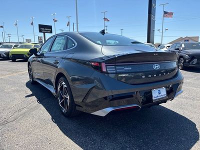2026 Hyundai Sonata - Photo 15