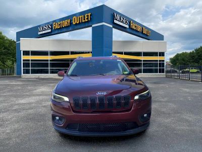 2019 Jeep Cherokee — side profile view