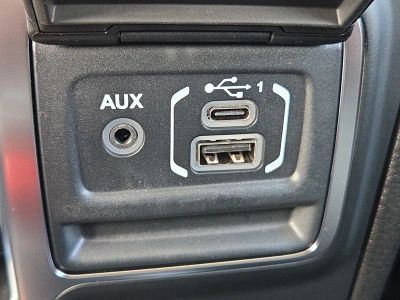 2026 Jeep Wrangler — photo 23 view