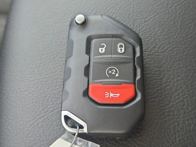 2026 Jeep Wrangler — photo 31 view