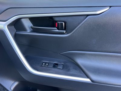 2024 Toyota RAV4 - Photo 19